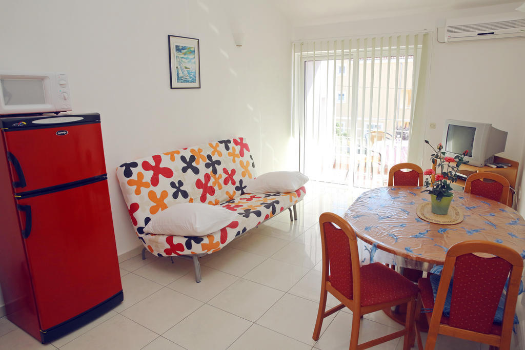 זאדאר Apartmani Ukalovic מראה חיצוני תמונה