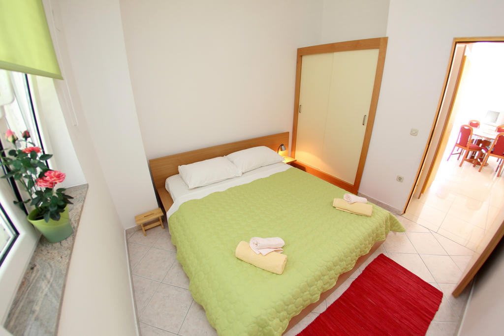 זאדאר Apartmani Ukalovic חדר תמונה