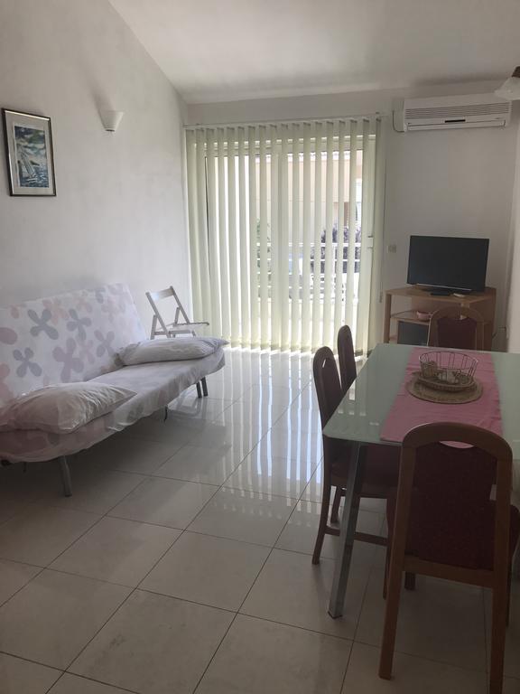 זאדאר Apartmani Ukalovic מראה חיצוני תמונה